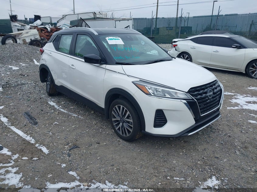 2023 Nissan Kicks Sv Xtronic Cvt