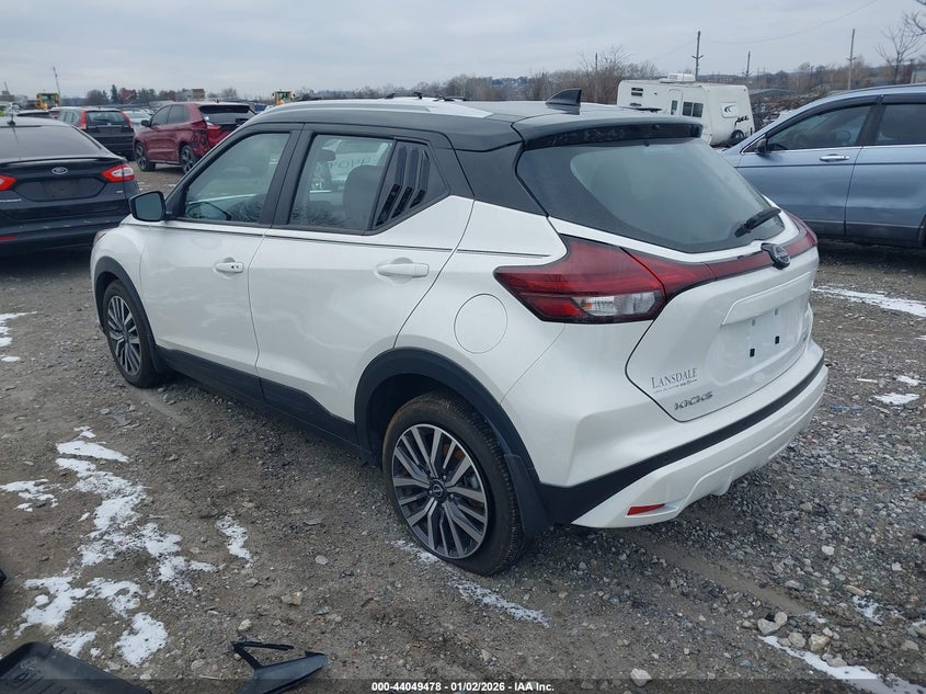 2023 Nissan Kicks Sv Xtronic Cvt