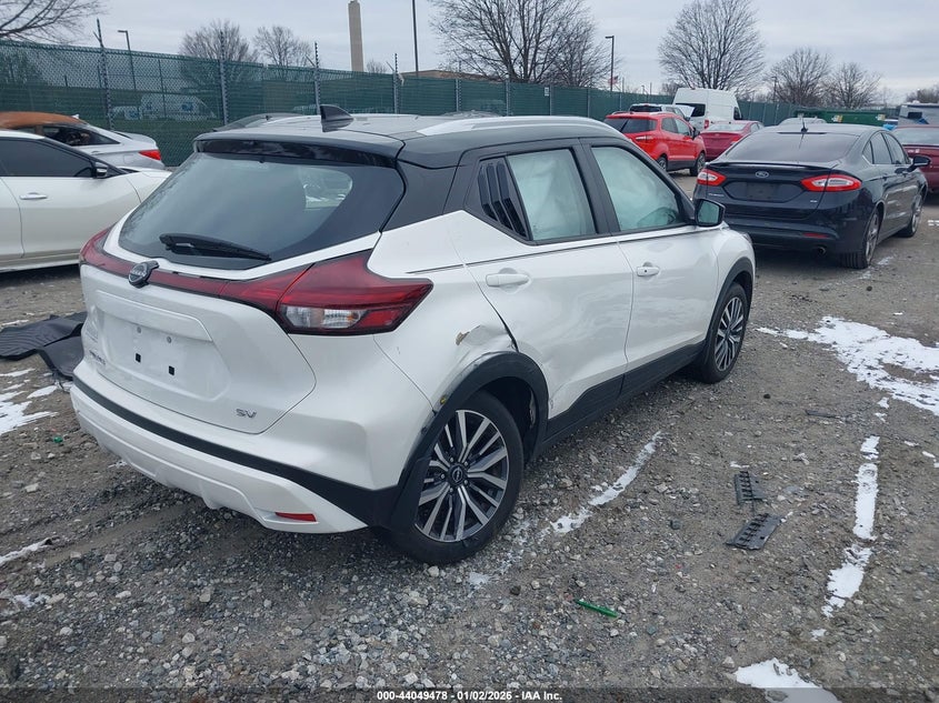 2023 Nissan Kicks Sv Xtronic Cvt