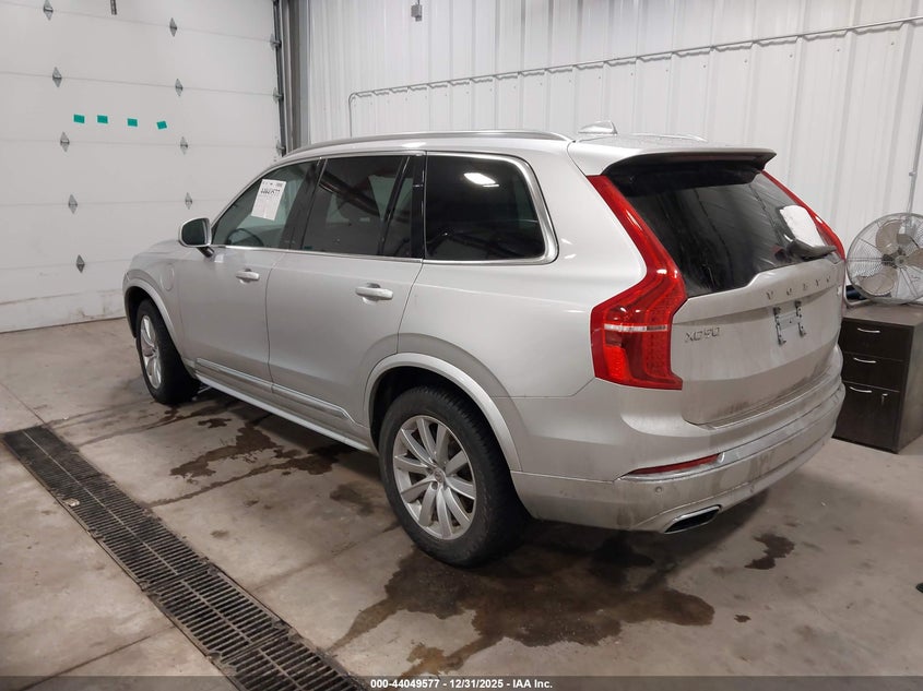 2021 Volvo Xc90 Recharge Plug-In Hybrid T8 Inscription Expression 7 Passenger