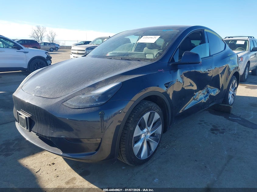 2024 Tesla Model Y Long Range Dual Motor All-Wheel Drive