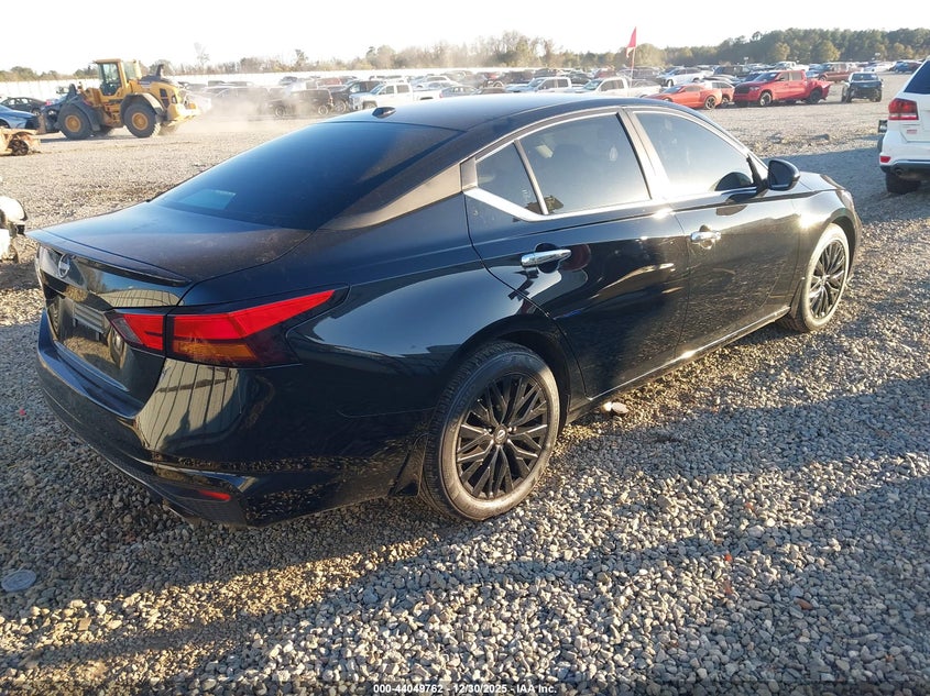 2025 Nissan Altima Sv Fwd