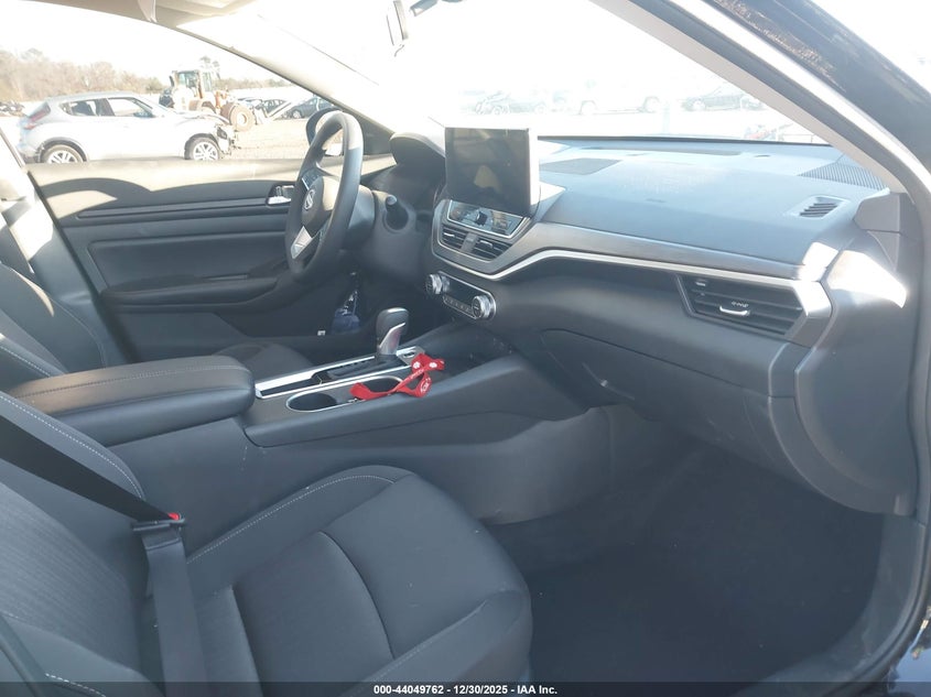 2025 Nissan Altima Sv Fwd