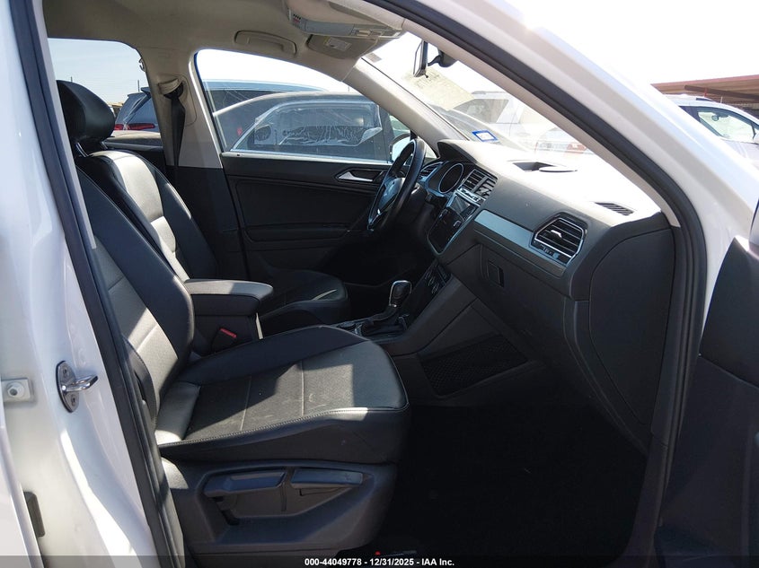 2018 Volkswagen Tiguan 2.0T Se/2.0T Sel