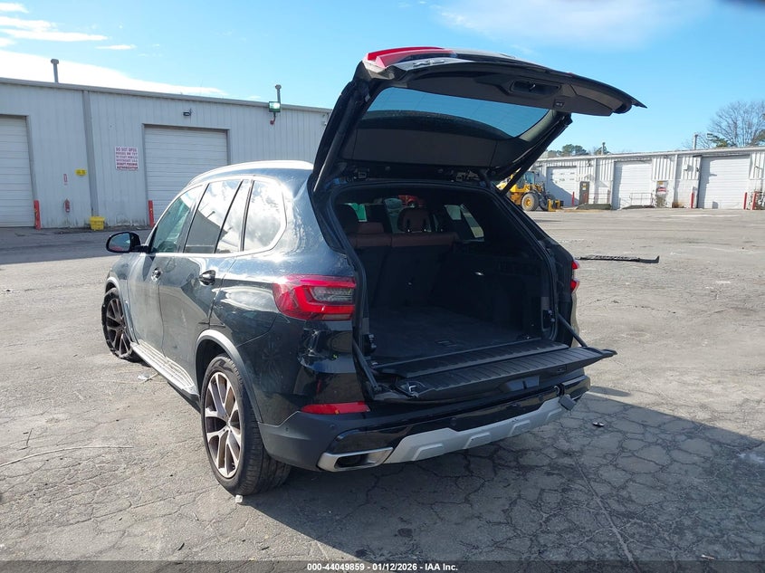 2022 BMW X5 xDrive40I