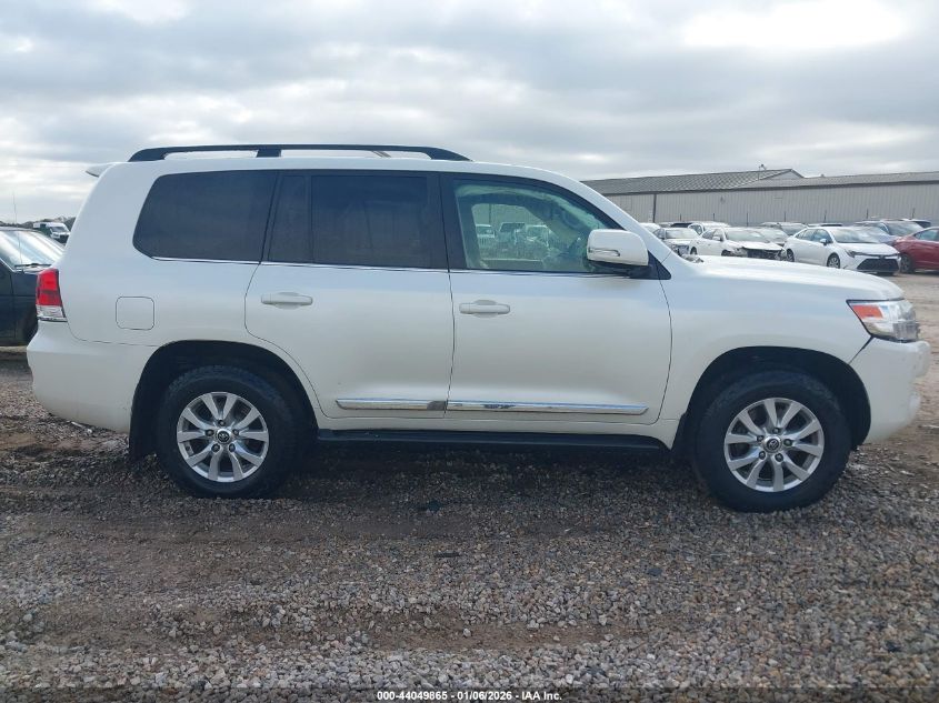 2017 Toyota Land Cruiser - JTMCY7AJ0H4058183