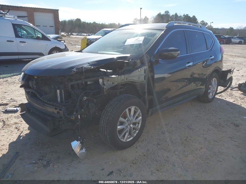 2018 Nissan Rogue Sv