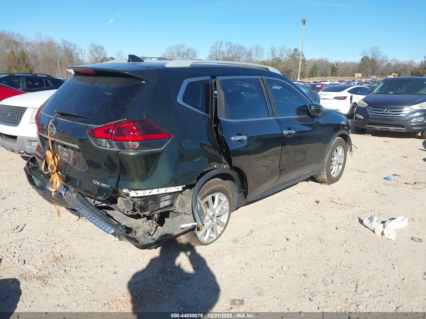 2018 Nissan Rogue Sv