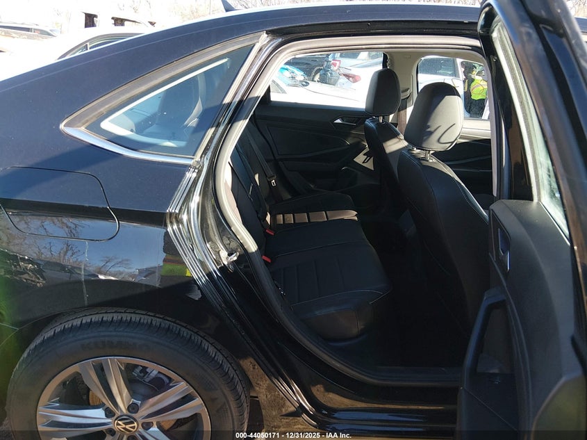 2024 VOLKSWAGEN JETTA auction photo 8