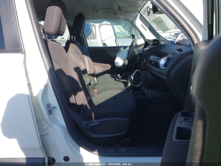 2019 Jeep Renegade Latitude Fwd