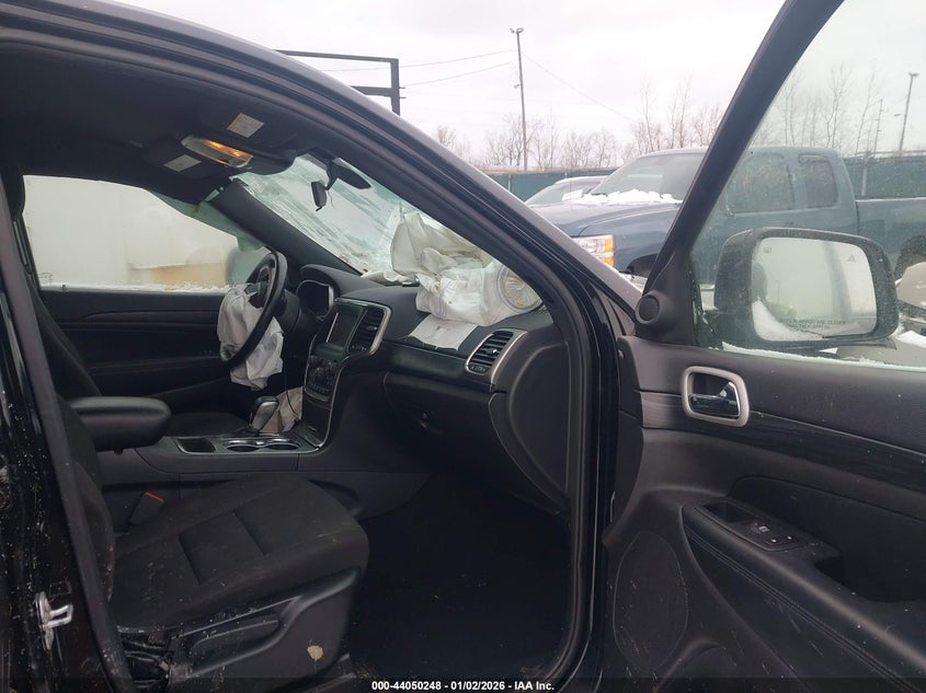 2020 Jeep Grand Cherokee Laredo E 4X4