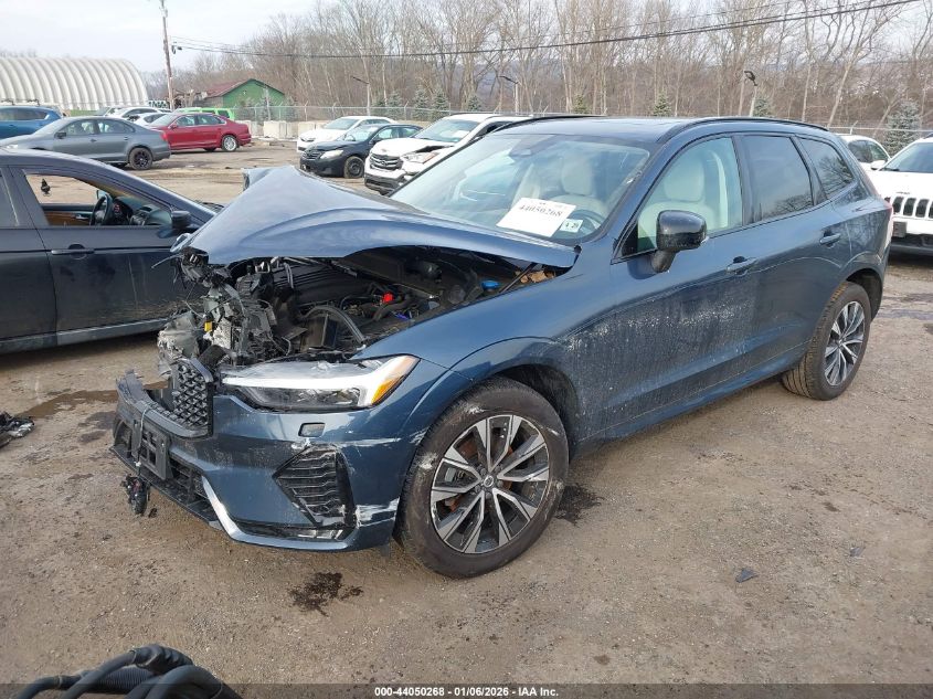 2024 Volvo Xc60 B5 Core Dark Theme