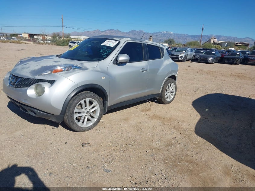 Vin: jn8af5mr0dt215850, lot: 44546060, nissan juke sv 20132