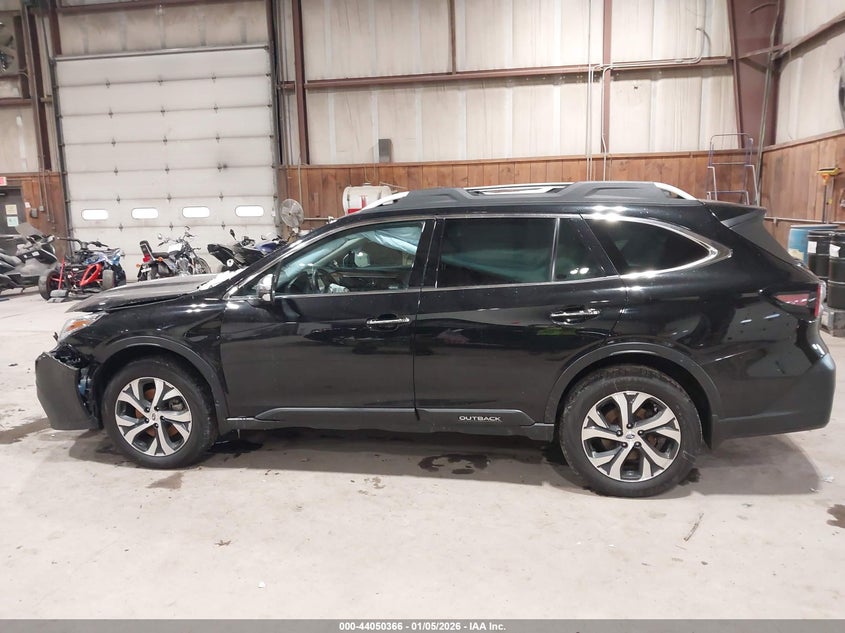 2022 Subaru Outback Touring Xt VIN: 4S4BTGPD2N3282273 Lot: 44050366