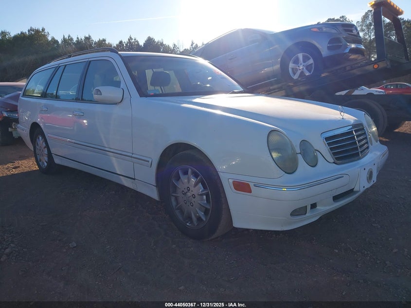 WDBJH65F8YA964900 2000 Mercedes-Benz E 320 auction photo 1