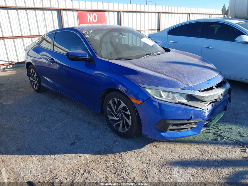 2HGFC4B08HH300044 2017 Honda Civic Lx-P auction photo 1