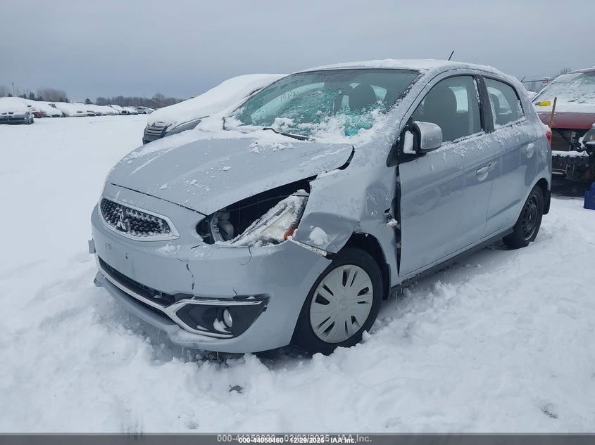 ML32A3HJ9JH004042 2018 Mitsubishi Mirage Es photo 1