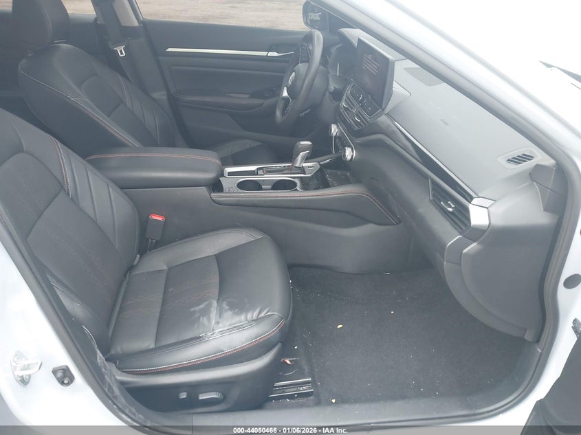 2024 Nissan Altima Sr Fwd