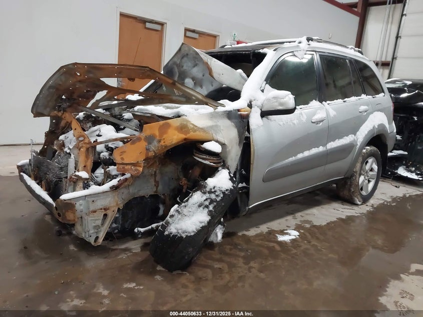 2004 TOYOTA RAV4 auction photo 2