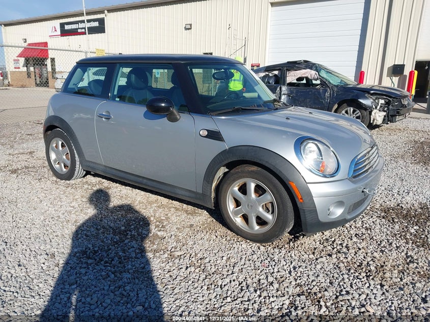 WMWMF33519TW71033 2009 Mini Cooper auction photo 1