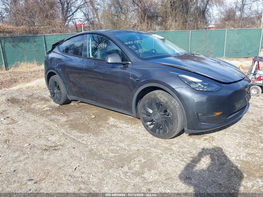 2024 Tesla Model Y Long Range Dual Motor All-Wheel Drive