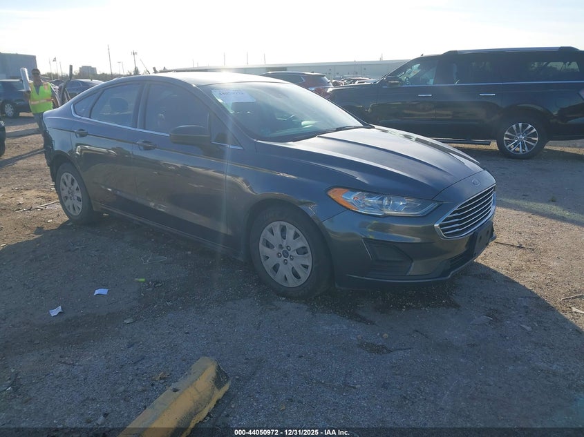 2019 Ford Fusion S