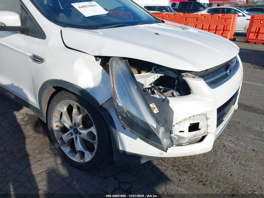 2014 Ford Escape Titanium VIN: 1FMCU9J96EUB32453 Lot: 44051065