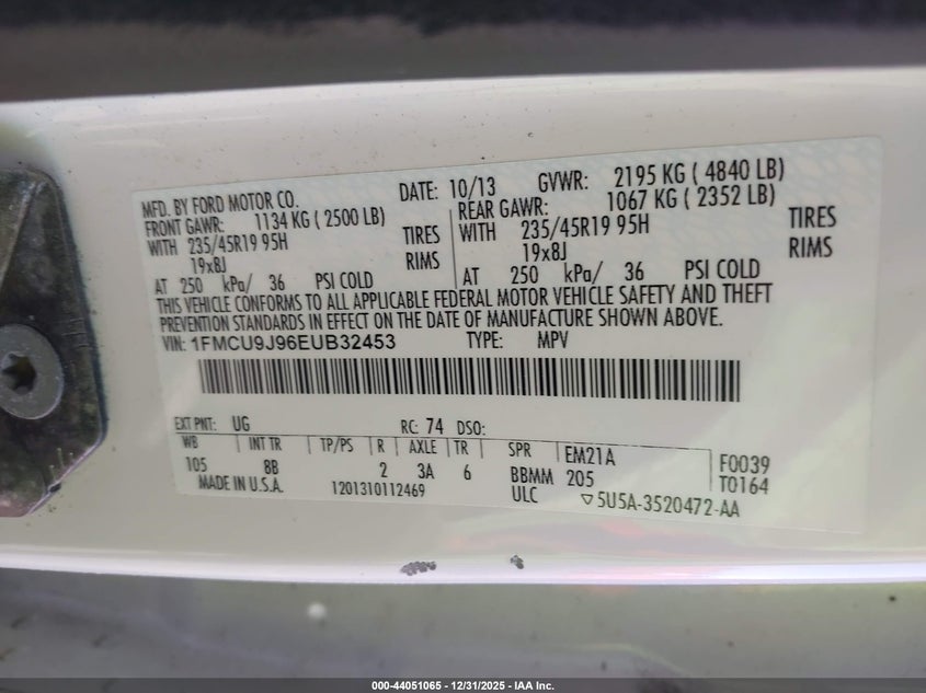 2014 Ford Escape Titanium VIN: 1FMCU9J96EUB32453 Lot: 44051065