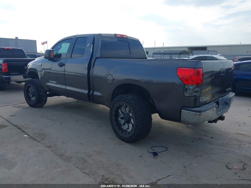 2013 Toyota Tundra Grade 5.7L V8