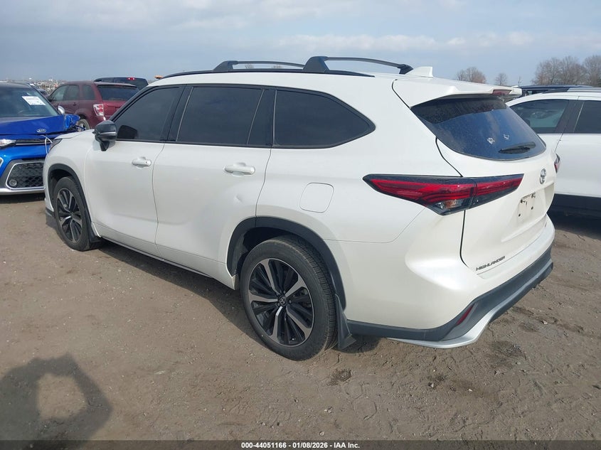 2021 Toyota Highlander Xse
