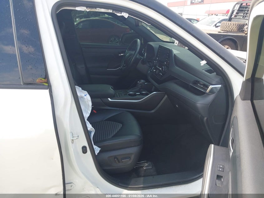 2021 Toyota Highlander Xse