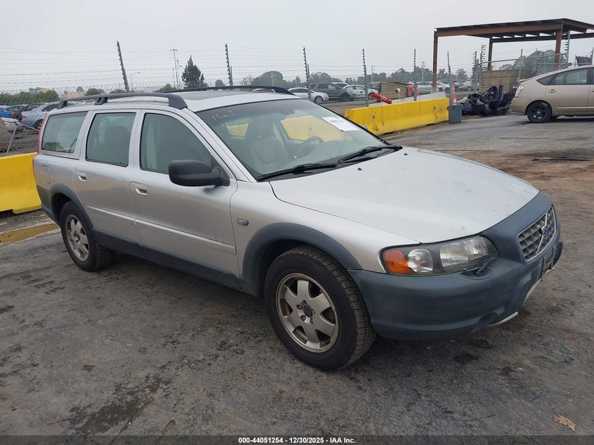 YV1SZ59H541126529 2004 Volvo Xc70 2.5T auction photo 1
