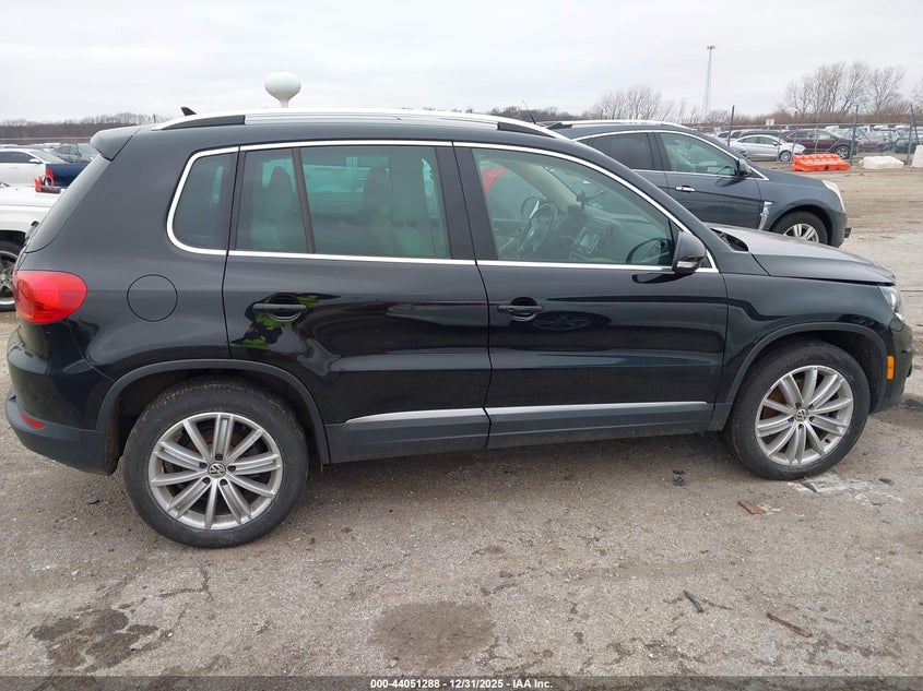 2015 Volkswagen Tiguan Se VIN: WVGBV7AX3FW556674 Lot: 44051288