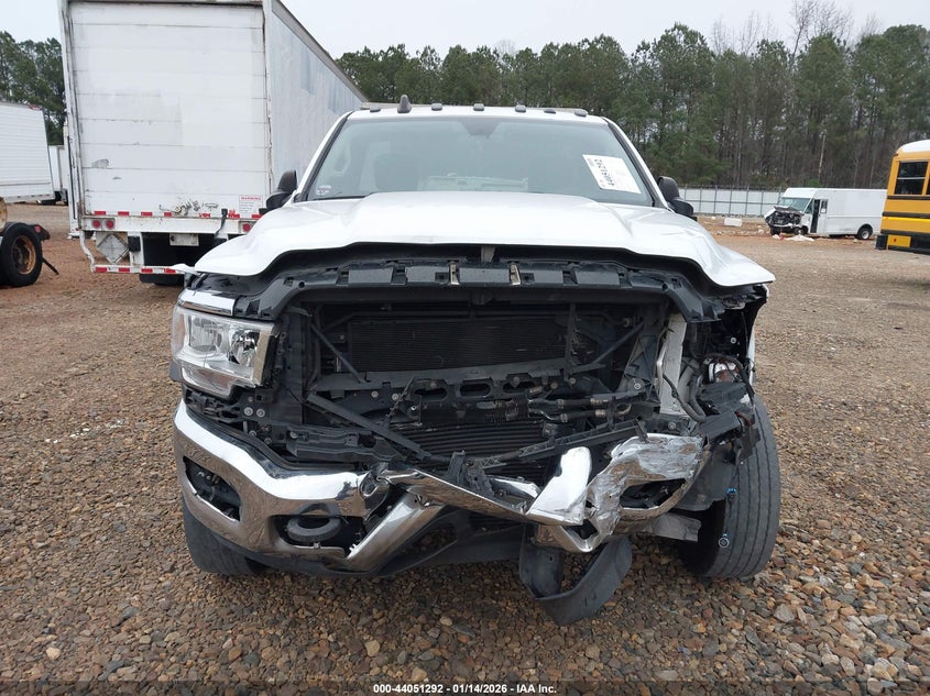 2019 Ram 5500 Chassis Tradesman/Slt VIN: 3C7WRMDL2KG546683 Lot: 44051292