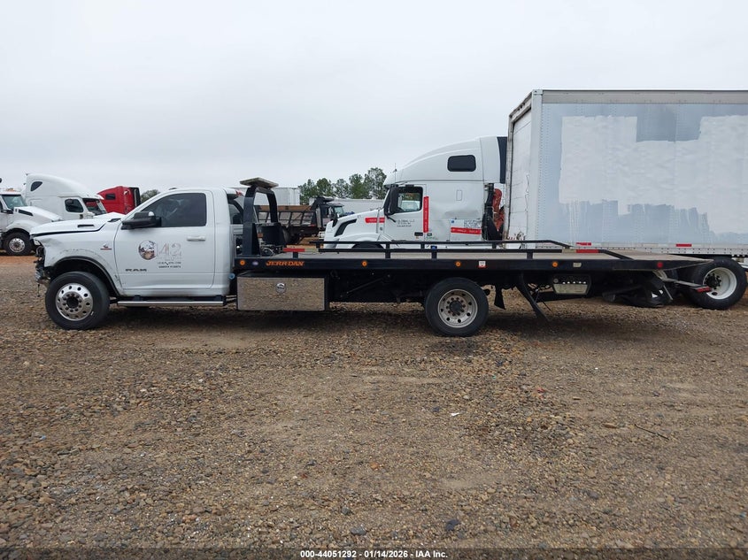 2019 Ram 5500 Chassis Tradesman/Slt VIN: 3C7WRMDL2KG546683 Lot: 44051292