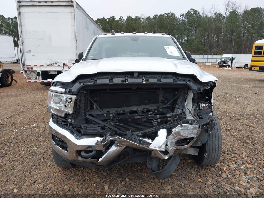 2019 Ram 5500 Chassis Tradesman/Slt VIN: 3C7WRMDL2KG546683 Lot: 44051292