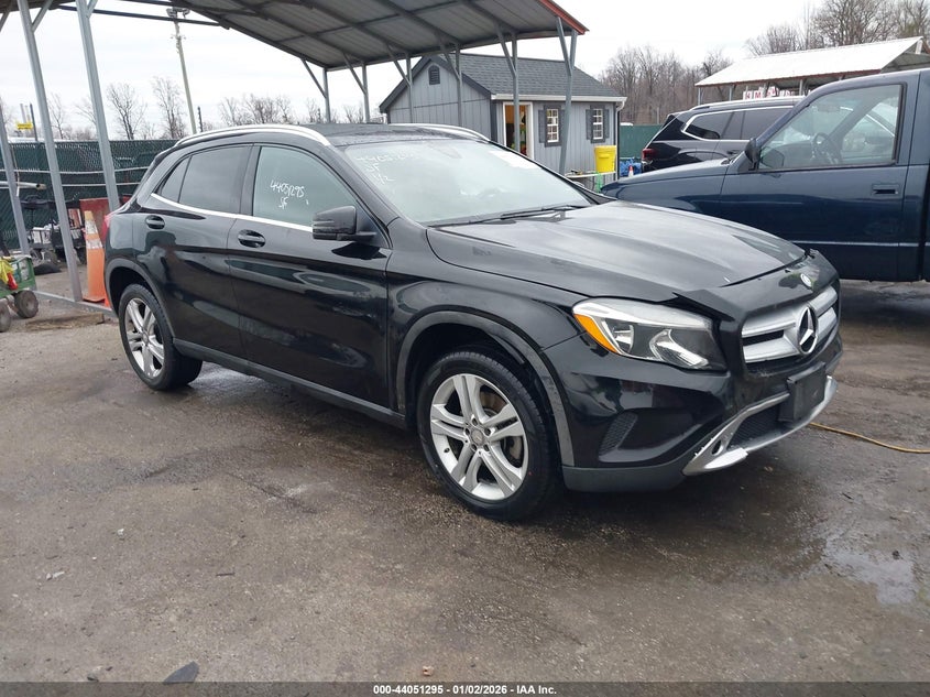 WDCTG4GB2HJ295173 2017 Mercedes-Benz Gla 250 4Matic auction photo 1