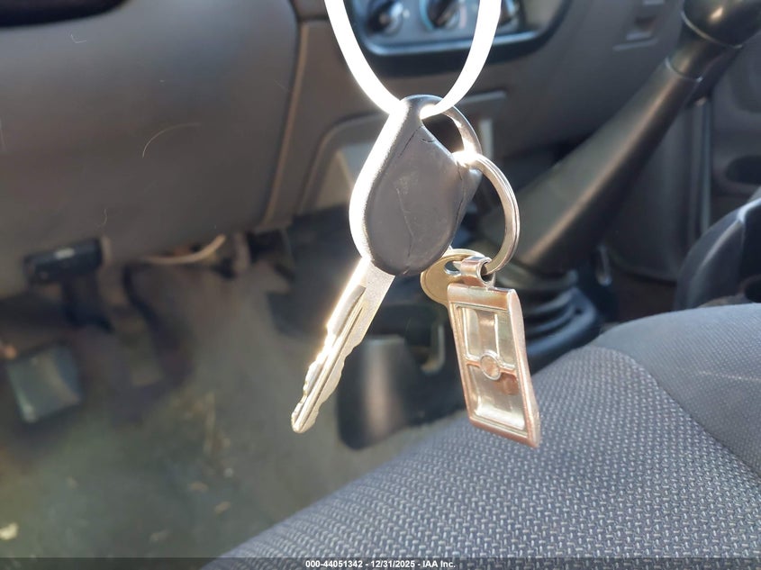 2002 Ford Ranger Xl/Xlt VIN: 1FTYR14D32TA02175 Lot: 44051342