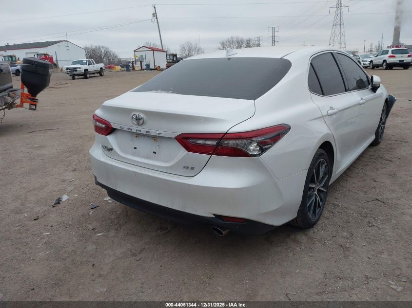 2021 Toyota Camry Xle