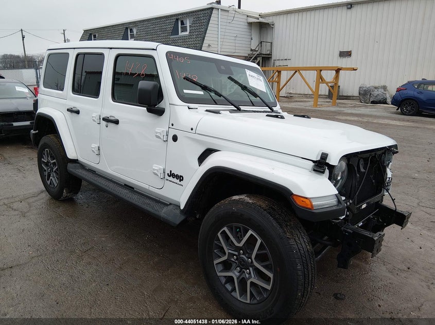 2025 JEEP WRANGLER 4-DOOR SAHARA 4X4