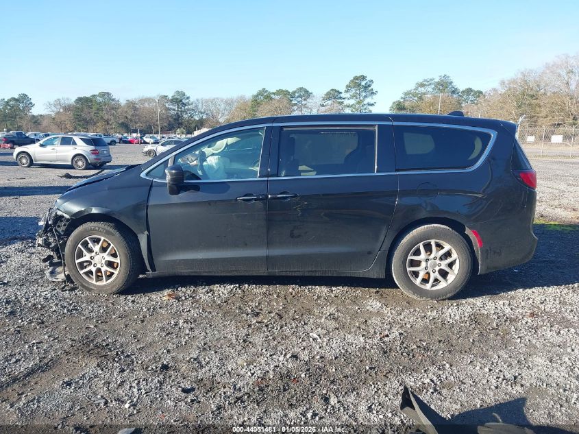 2020 Chrysler Pacifica Touring VIN: 2C4RC1FG9LR136839 Lot: 44051481