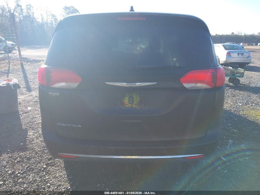 2020 Chrysler Pacifica Touring VIN: 2C4RC1FG9LR136839 Lot: 44051481