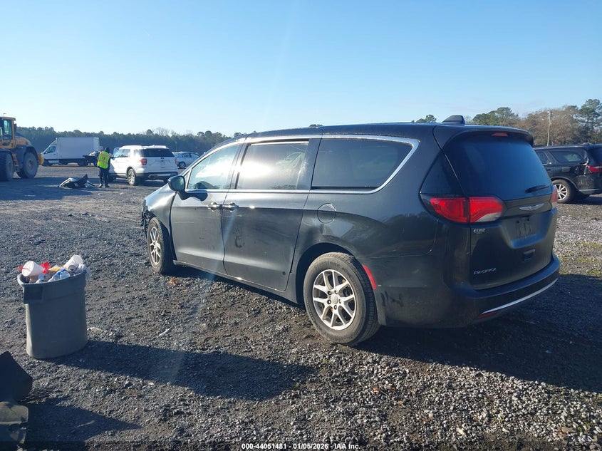 2020 Chrysler Pacifica Touring
