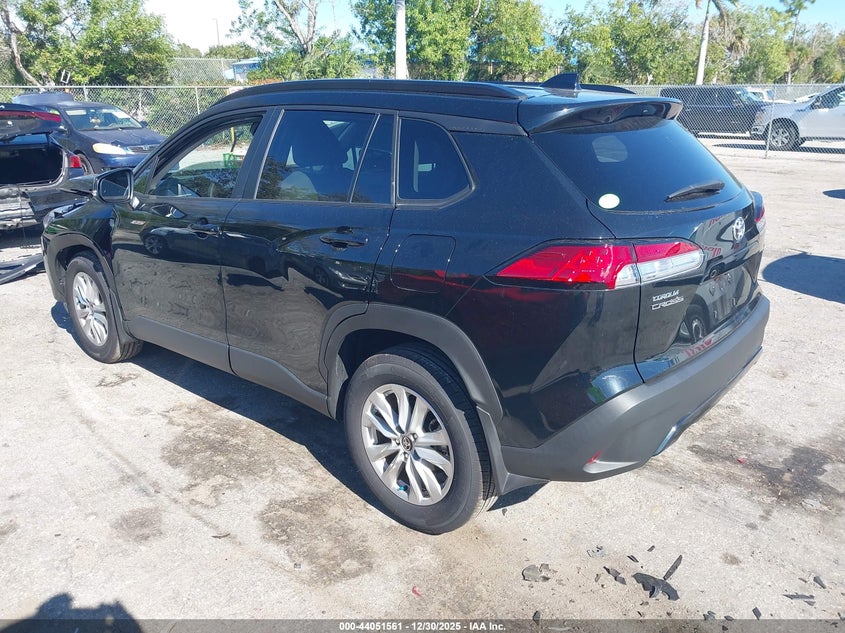 2025 Toyota Corolla Cross Le