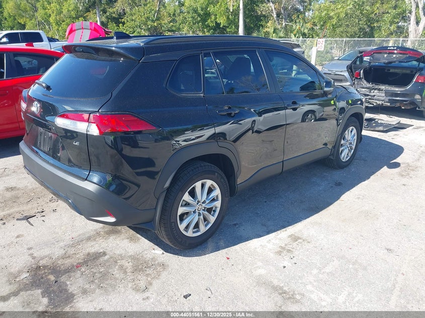 2025 Toyota Corolla Cross Le