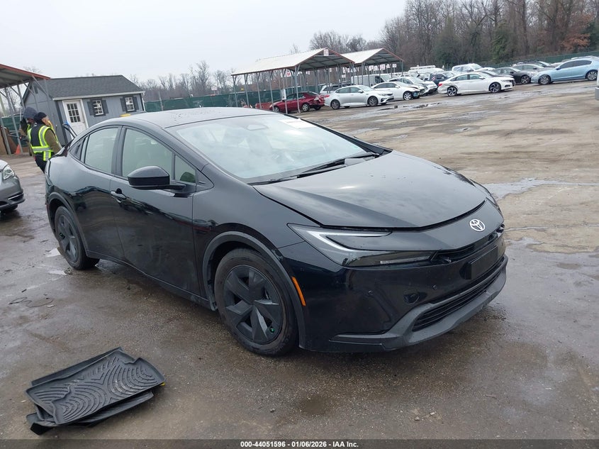 2025 Toyota Prius Le