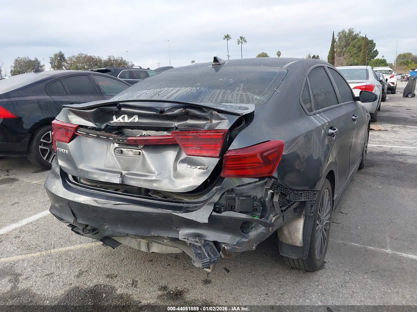 2023 Kia Forte Gt-Line