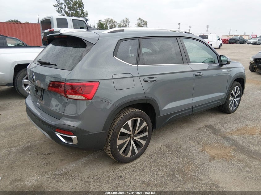 2024 Volkswagen Taos 1.5T Se