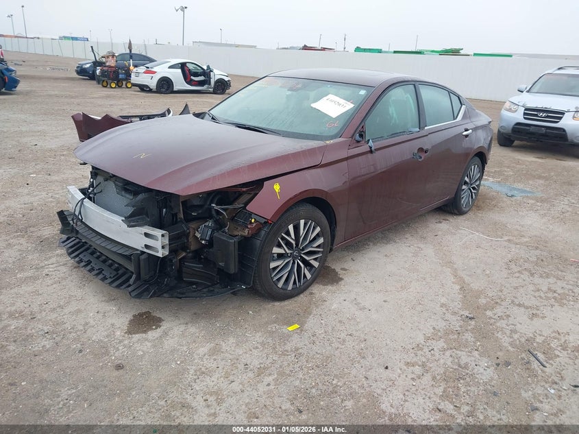 2024 Nissan Altima Sv Fwd