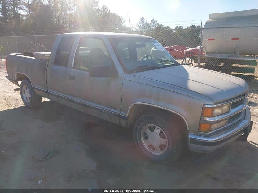 2GCEC19M5W1254714 1998 Chevrolet C1500 Fleetside auction photo 1